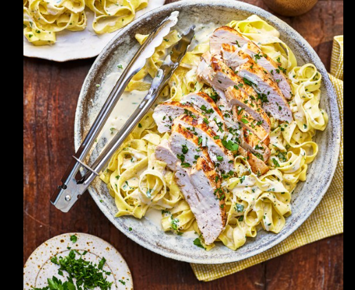 ALOSRA CHICKEN ALFREDO PASTA 300GM