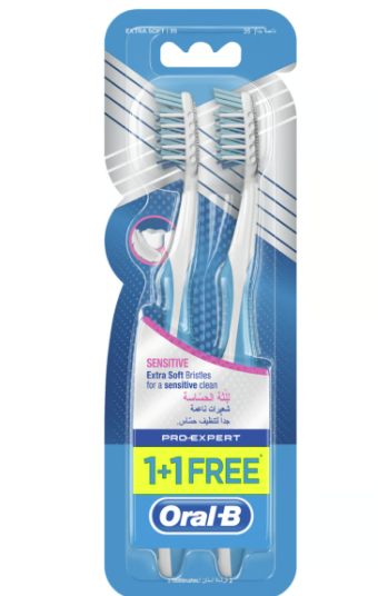 Oral-B Pro Expert Blue & White Extra Soft Toothbrushes for Sensitive Gums (1+1 Free)