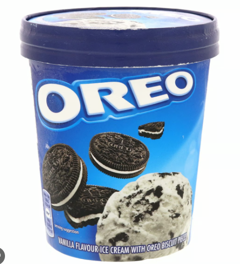 Oreo Ice Cream with Biscuit Pieces