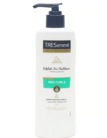 TRESemmé Pro Curls Conditioner with Shea Butter for Curly Hairs - sulphates free, parabens free, dyes free